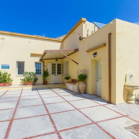 B&B Isole Dello Stagnone Бирджи-Векки Экстерьер фото