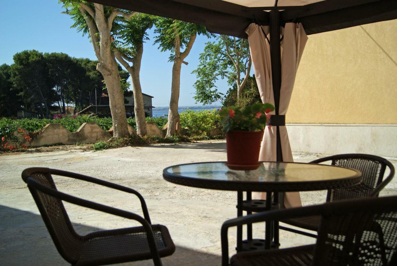 B&B Isole Dello Stagnone Бирджи-Векки Экстерьер фото