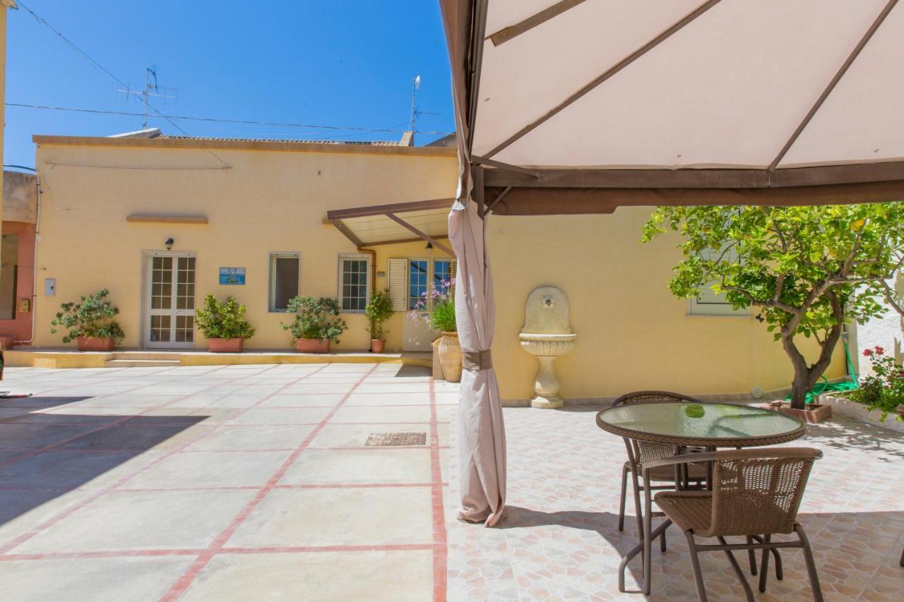 B&B Isole Dello Stagnone Бирджи-Векки Экстерьер фото